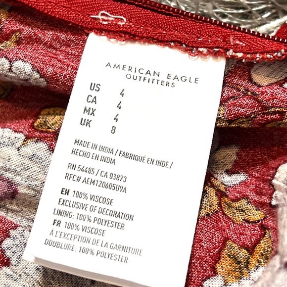 American Eagle Boho Cottagecore Red Floral Jumpsuit Flare Ruffle Leg Women Sz 4 - Picture 14 of 16
